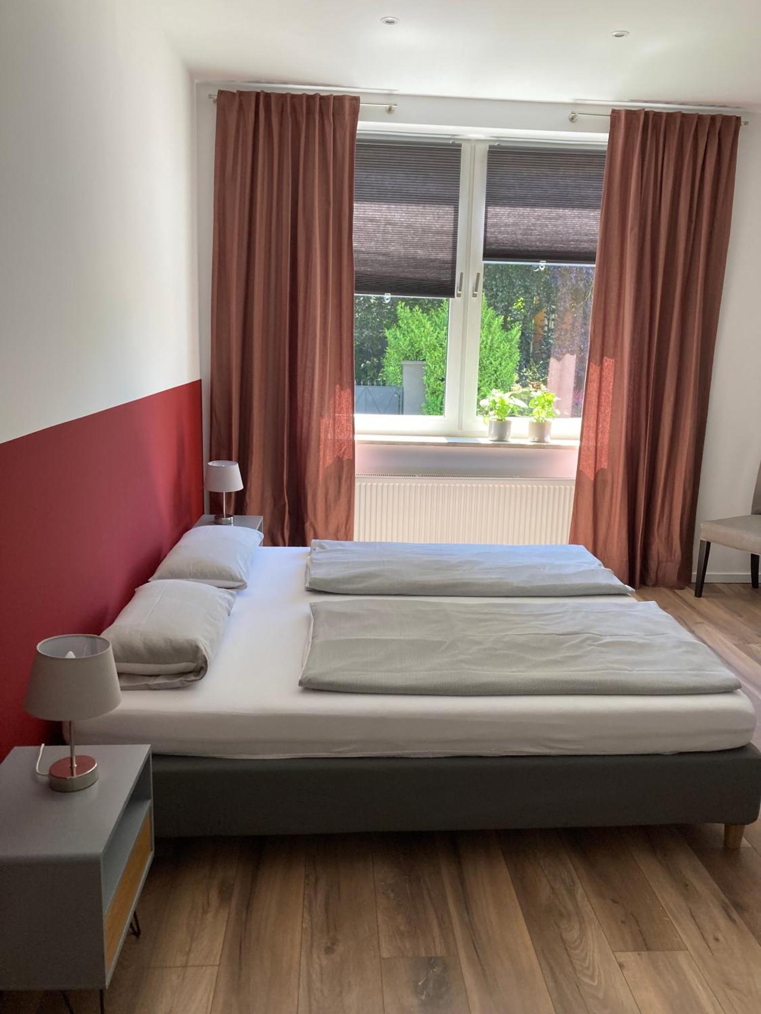 האטינגן Haus Am Stadttor מראה חיצוני תמונה